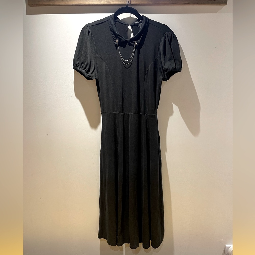 Hot Topic Black Skull Chains Midi Dress